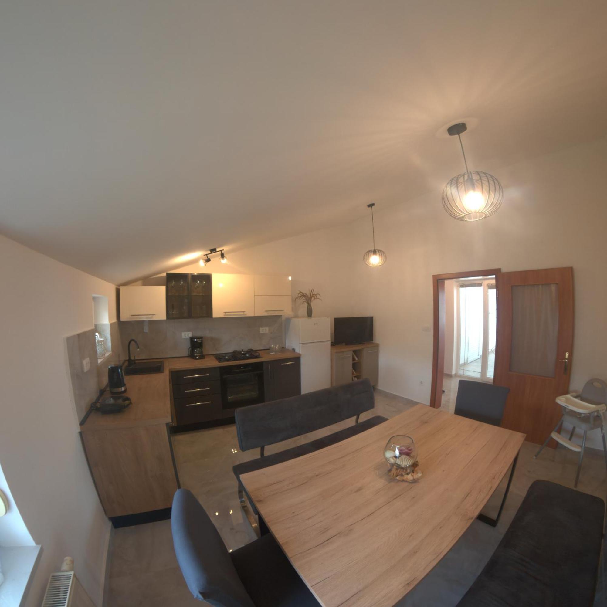 Apartmani Sandra Malinska Sveti Vid-Miholjice Ngoại thất bức ảnh